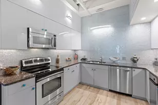 111 Beach St, Boston, MA 02111 - Photo 4