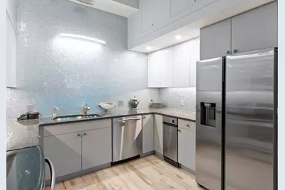 111 Beach St #3E, Boston, MA 02111 - Photo 6