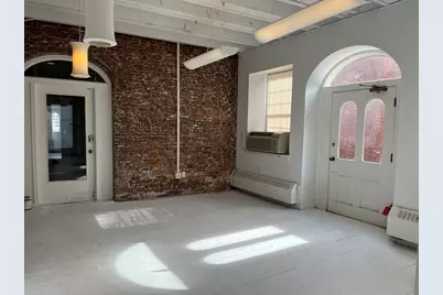 11 Market Square #10, Newburyport, MA 01950 - Photo 4