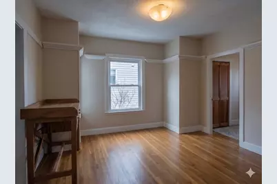 27 Gorham St, Somerville, MA 02144 - Photo 2