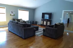 71 Eagle Dr, Dudley, MA 01571 - Photo 8