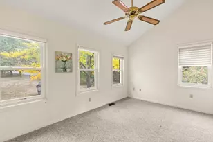 1 Boatswains Wy, Chelsea, MA 02150 - Photo 22