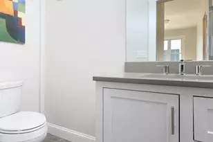 26 Hardwick St, Cambridge, MA 02141 - Photo 8