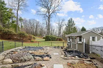 173 Central St, Boylston, MA 01505 - Photo 34
