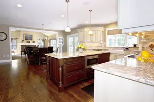 10 Woodbury Ln, Middleton, MA 01949 - Photo 8