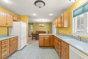 14 Kathleen Grant Rd, Easton, MA 02375 - Photo 14