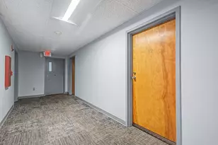 35 Longworth Ave, Brockton, MA 02301 - Photo 4