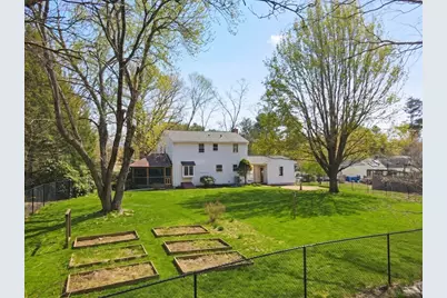 563 Norfolk Street, Holliston, MA 01746 - Photo 4