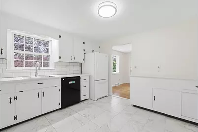 563 Norfolk Street, Holliston, MA 01746 - Photo 18