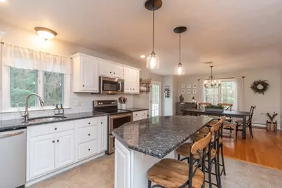 11 Bramblewood St, Bridgewater, MA 02324 - Photo 8