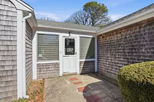 130 Silverleaf Ln, Yarmouth, MA 02673 - Photo 16