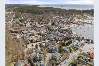 21 Pine Street #4, Manchester by the Sea, MA 01944 - Photo 32