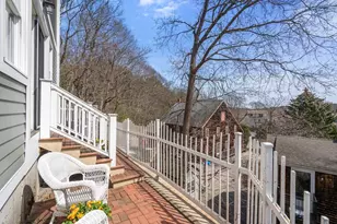 21 Pine St, Manchester by the Sea, MA 01944 - Photo 14