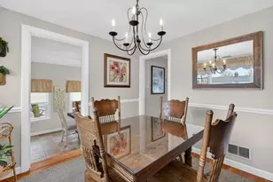 3 Western Ave, Wakefield, MA 01880 - Photo 8