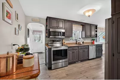 3 Western Ave, Wakefield, MA 01880 - Photo 4