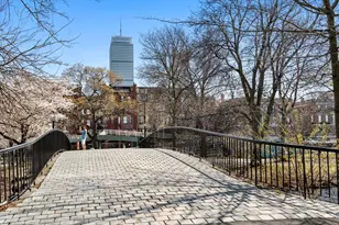 8 Fairfield St, Boston, MA 02116 - Photo 14