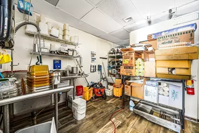 1535 Memorial Dr, Chicopee, MA 01020 - Photo 20
