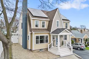 6 Desmond Terrace, Salem, MA 01970 - Photo 2