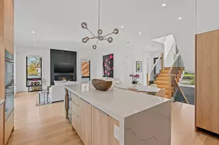 9 Whittlesley Rd, Newton, MA 02459 - Photo 4