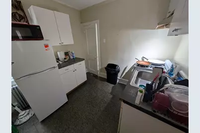 609 Cherry St, Fall River, MA 02720 - Photo 6