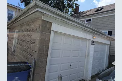 609 Cherry St, Fall River, MA 02720 - Photo 2