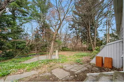 210 Pleasant St, Seekonk, MA 02771 - Photo 30