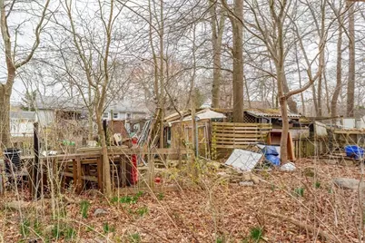 278 W McCabe St, Dartmouth, MA 02747 - Photo 20