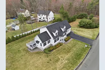 44 Bacon St, Pepperell, MA 01463 - Photo 32