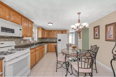 15 Meadow Drive, Lowell, MA 01854 - Photo 6