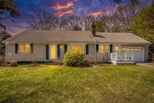 253 Gleneagle Dr, Barnstable, MA 02632 - Photo 1