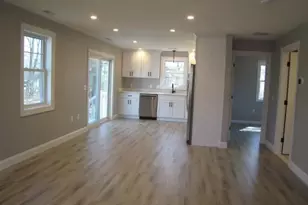 15 Blithewood Ave, Worcester, MA 01604 - Photo 6