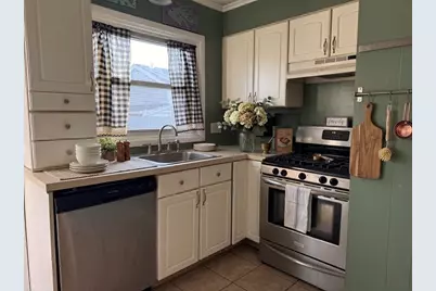 128 Osborn St #128, New Bedford, MA 02740 - Photo 6