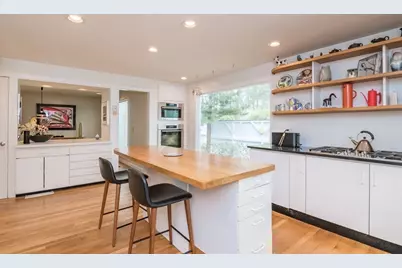 43 Morgan Cir, Amherst, MA 01002 - Photo 16