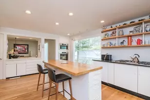 43 Morgan Cir, Amherst, MA 01002 - Photo 16