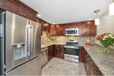 8 Ninth #707, Medford, MA 02155 - Photo 4