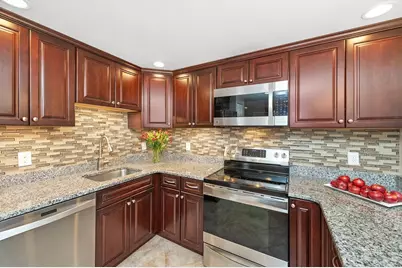 8 Ninth #707, Medford, MA 02155 - Photo 6