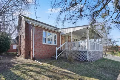 195 Grattan St, Chicopee, MA 01020 - Photo 4