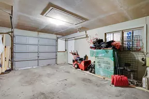 195 Grattan St, Chicopee, MA 01020 - Photo 38