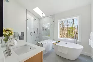 16 Hillside Pk, Melrose, MA 02176 - Photo 26