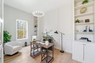 16 Hillside Pk, Melrose, MA 02176 - Photo 8