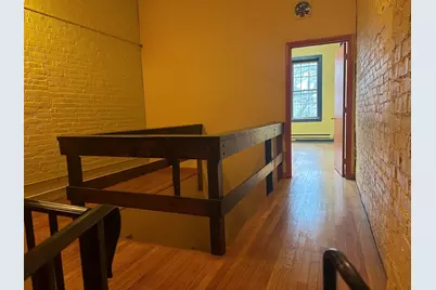 46 Main St #Front, Northampton, MA 01060 - Photo 8