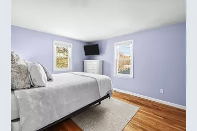 17 Swallow St, Falmouth, MA 02536 - Photo 12