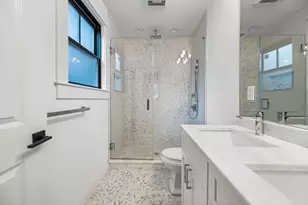 229 E Eagle St, Boston, MA 02128 - Photo 8