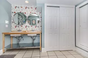 584 Centre St, Boston, MA 01230 - Photo 8