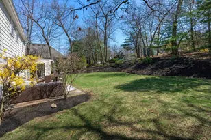 30 Ivy Rd, Wellesley, MA 02482 - Photo 2