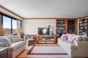 180 Beacon St, Boston, MA 02116 - Photo 26