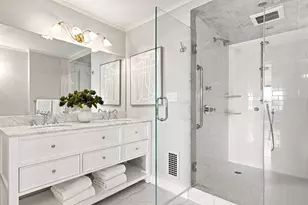 180 Beacon St, Boston, MA 02116 - Photo 22