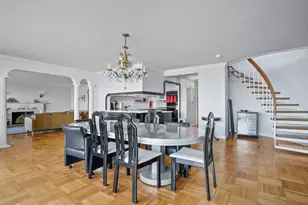 180 Beacon St, Boston, MA 02116 - Photo 18