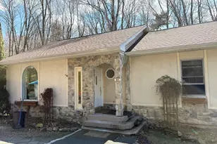 1511 Dunhamtown Brimfield Rd, Brimfield, MA 01010 - Photo 1