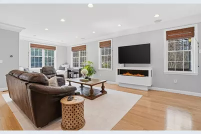 12 West Elm Street, Hopkinton, MA 01748 - Photo 18